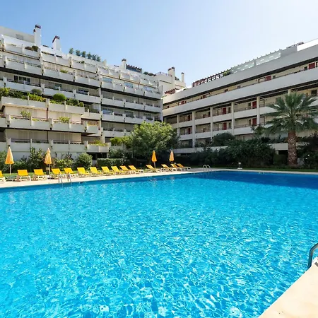 Penthouse Triplex L25 T2 By Hsr Vilamarina