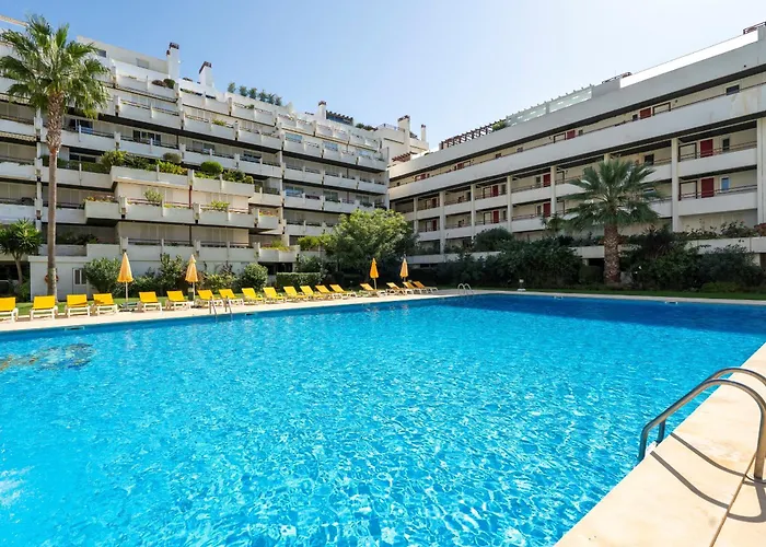 Penthouse Triplex L25 T2 By Hsr Vilamarina