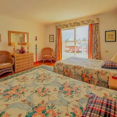 Apartment Penthouse Triplex L25 T2 By Hsr Vilamarina