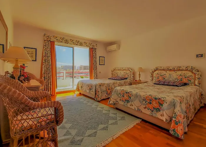 Διαμέρισμα Penthouse Triplex L25 T2 By Hsr Vilamarina *