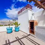 Penthouse Triplex L25 T2 By Hsr Vilamarina